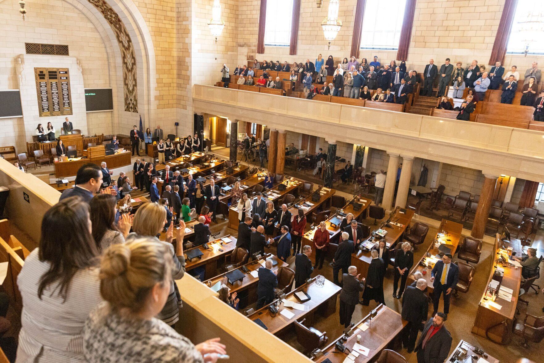 010523-owh-new-lege-em02.jpg